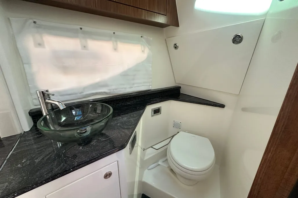 Full bathroom on board